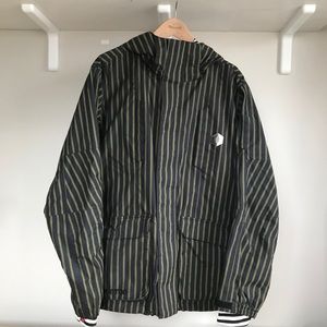 Burton Men’s The White Collection Snowboard Jacket